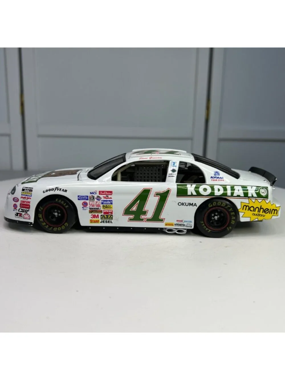 Steve Grissom #41 Kodiak 1997 Revell 1/24 Scale Diecast NASCAR Model Car